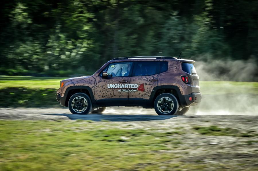  Jeep Renegade Uncharted Edition (BU) 2016 года  (фото 4 из 7)